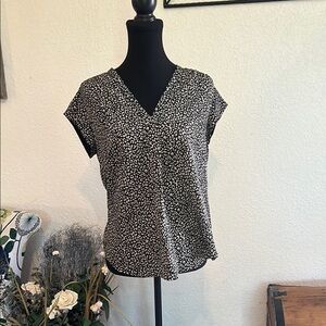 Fun to fun, size small, Black and tan Women's Top